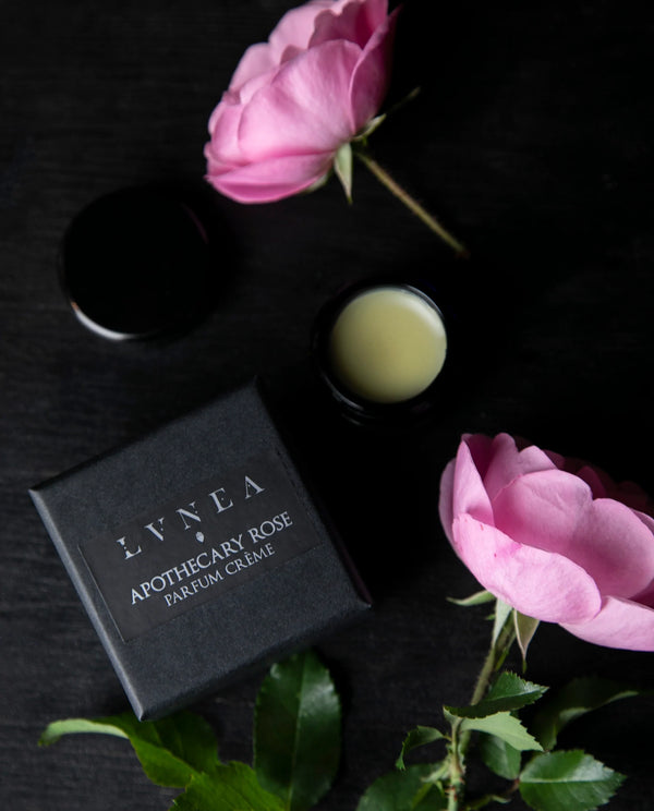 Apothecary Rose | Solid perfume - rose gallica, apricot, myrrh